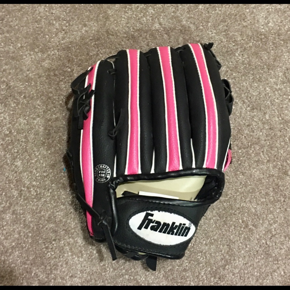 Baseball glove - children’s